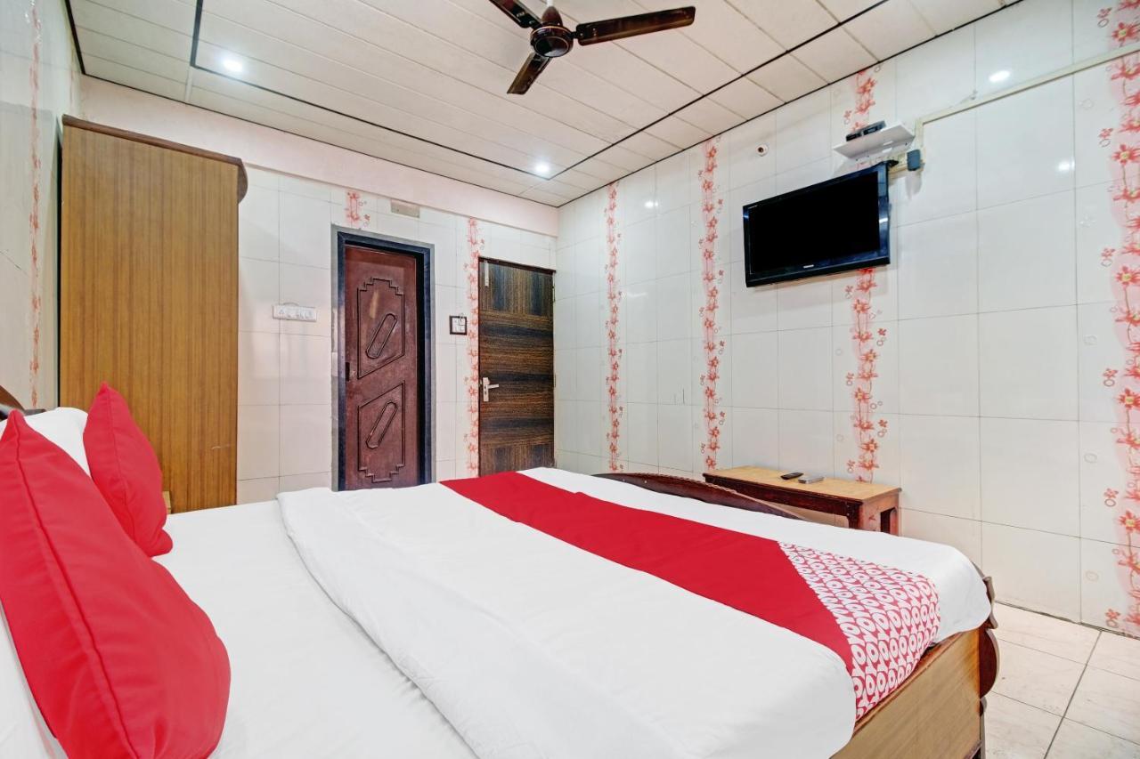Oyo 80762 Hotel New Mini Mahal Turambhe Eksteriør billede